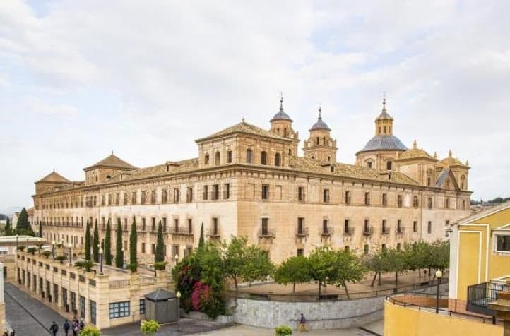 UCAM_Bulding